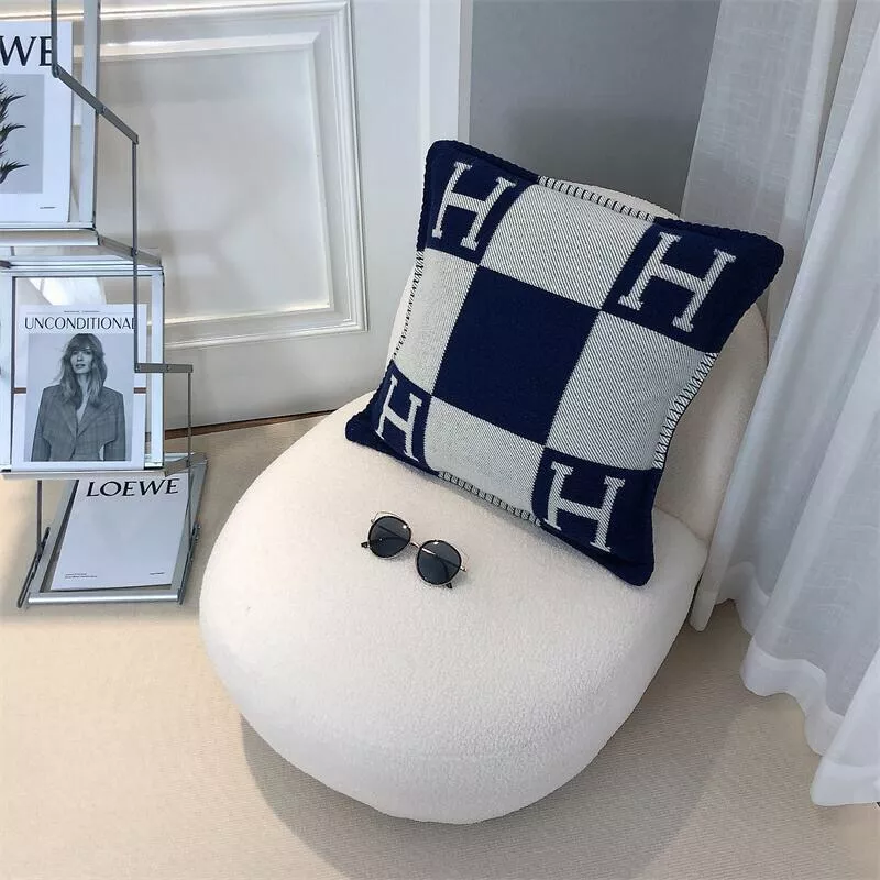 Hermes Cushion SportInspired 7970