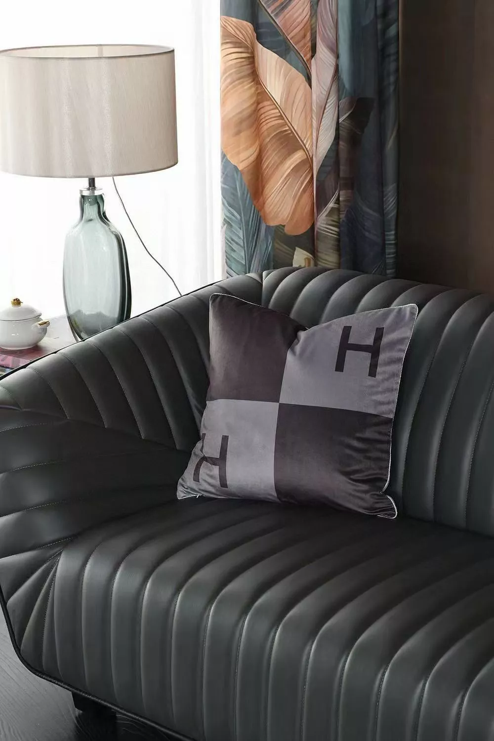 Hermes Cushion TopPick 7493