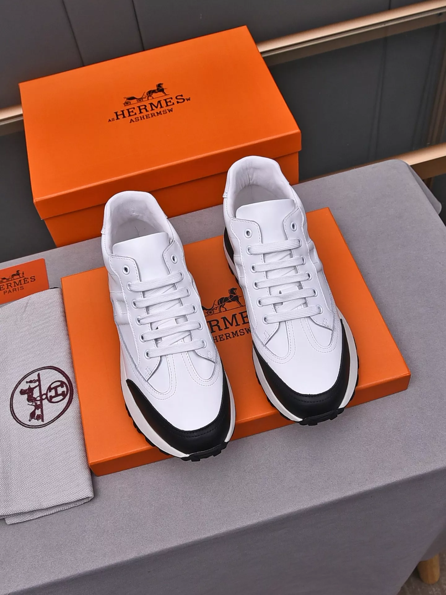 Hermes High Tops Shoes For Men Modern 9153