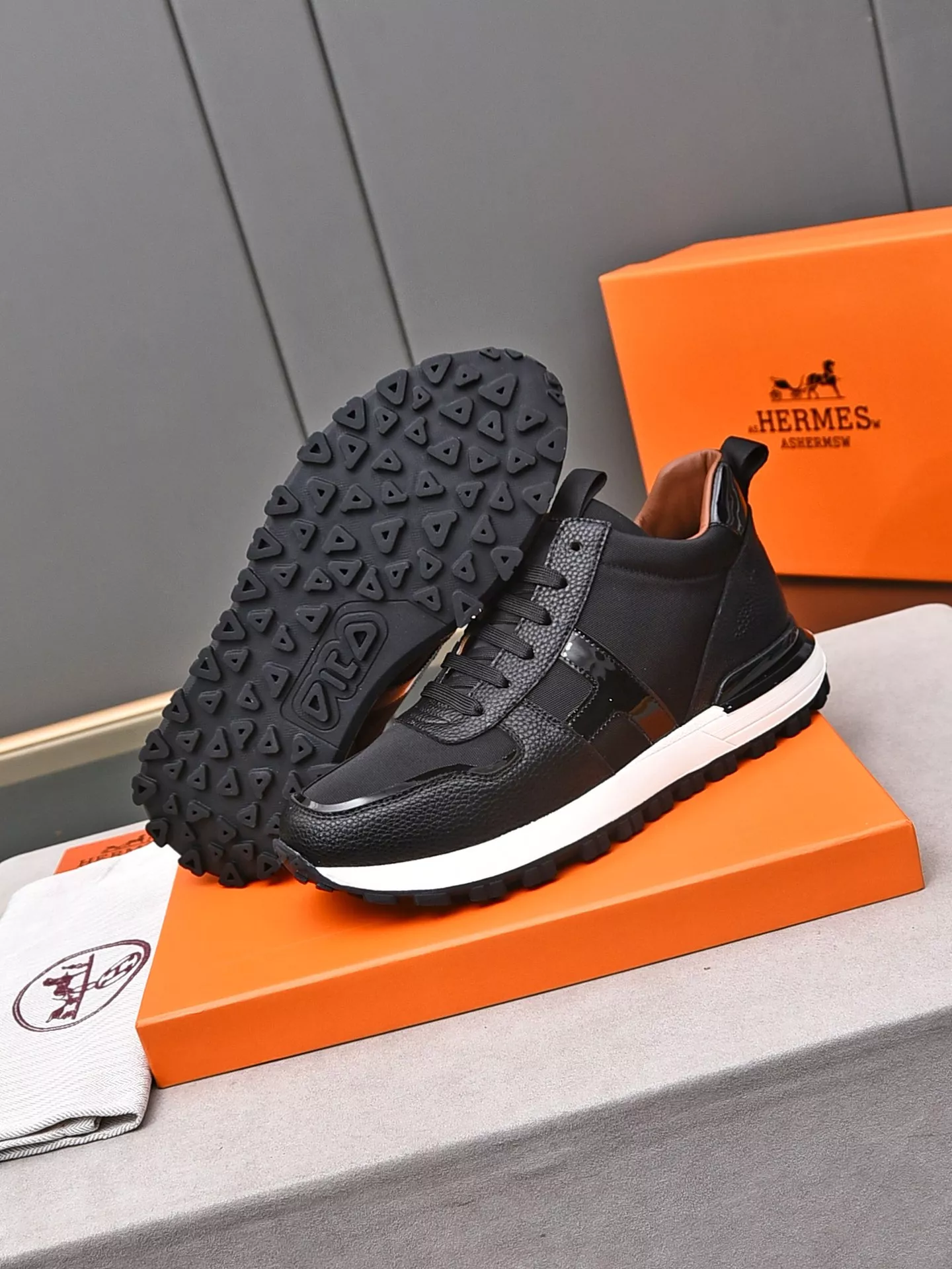 Hermes High Tops Shoes For Men Unique 7747