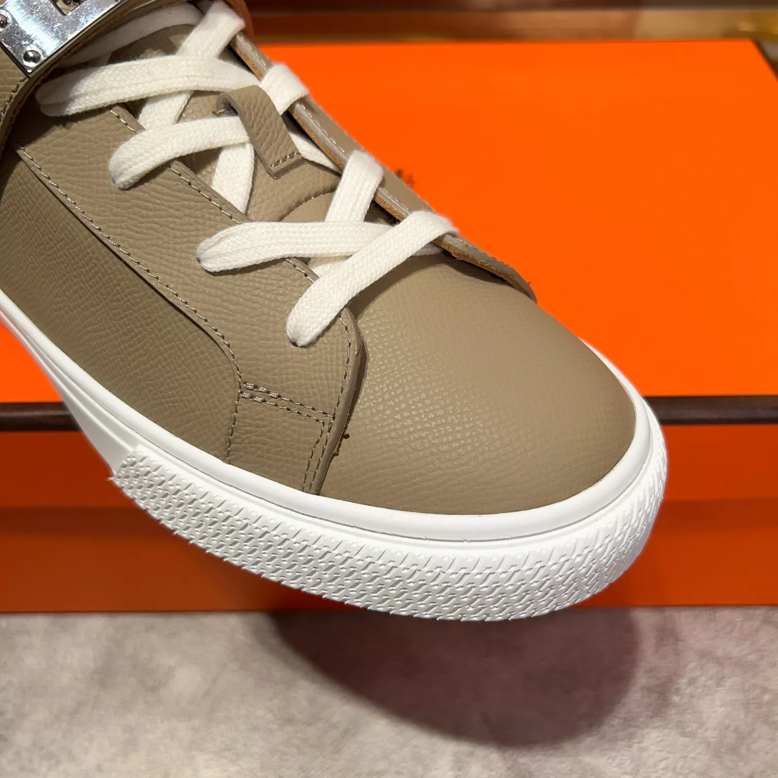 Hermes High Tops Shoes For Men Unique 7948