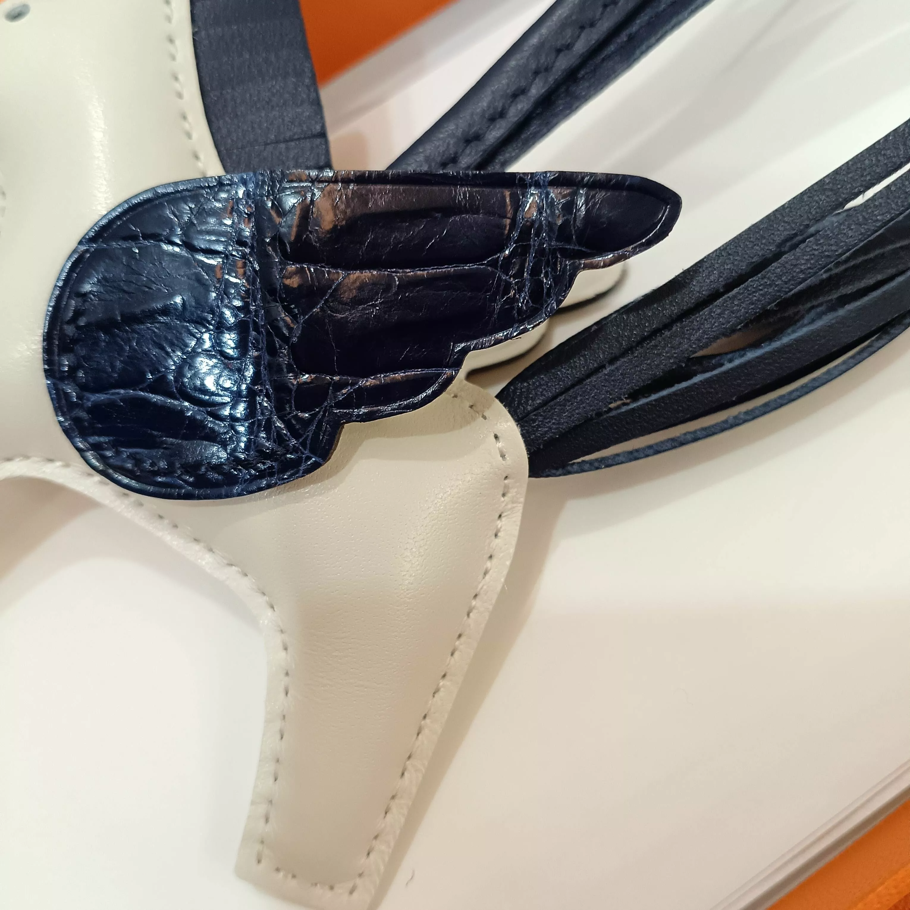 Hermes Key Holder And Bag Buckle Classic 8945