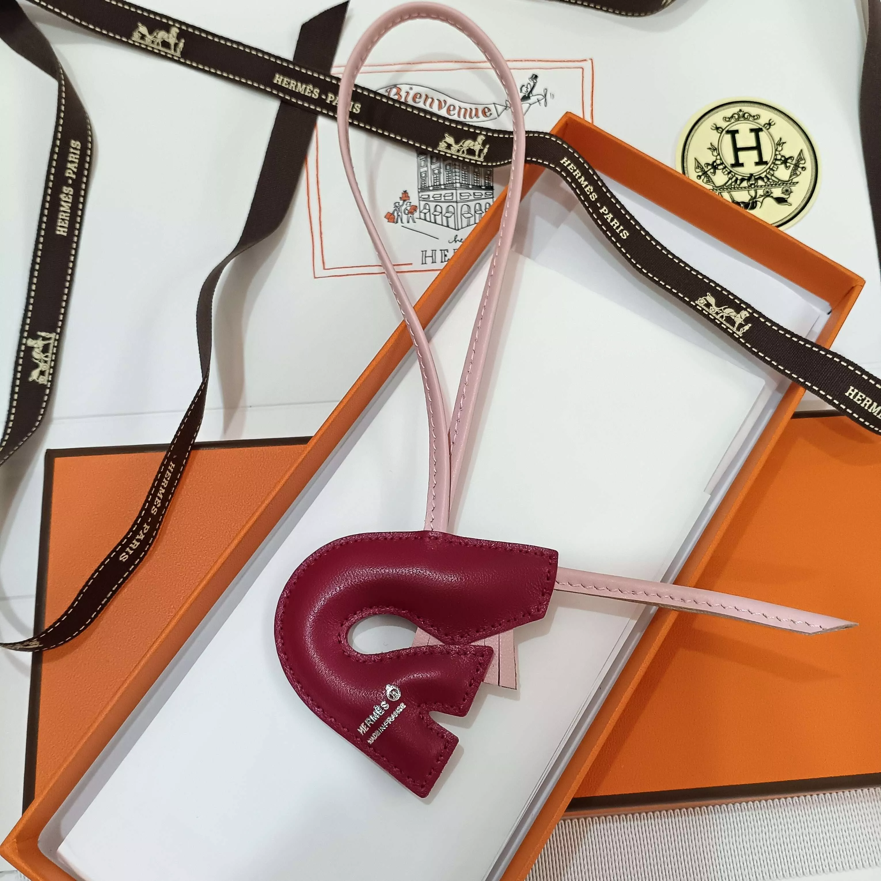 Hermes Key Holder And Bag Buckle Fashionable 8075