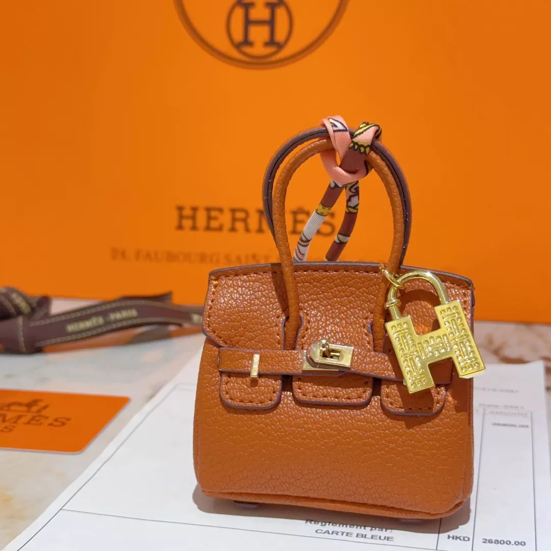 Hermes Key Holder And Bag Buckle Modern 7484