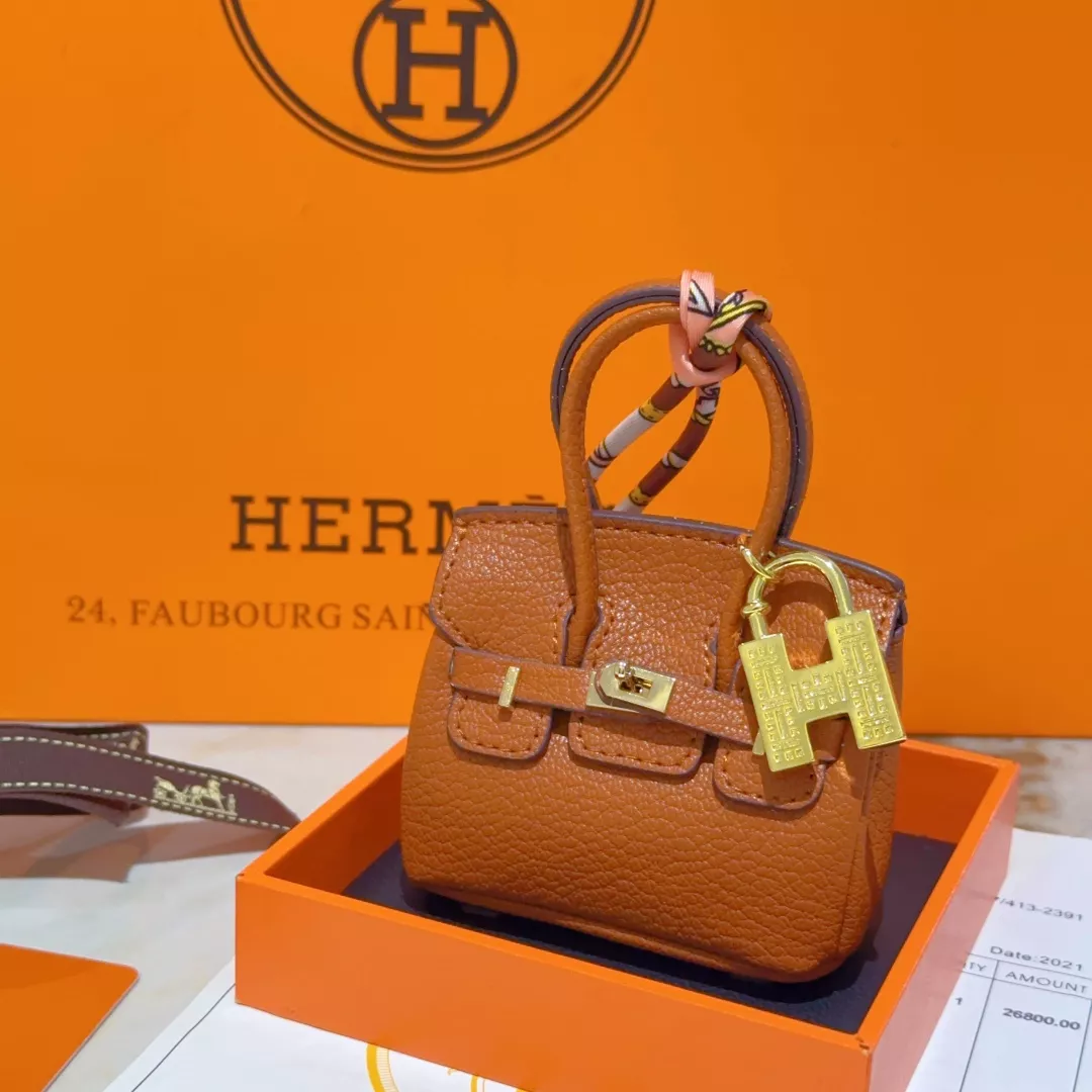 Hermes Key Holder And Bag Buckle Modern 7484