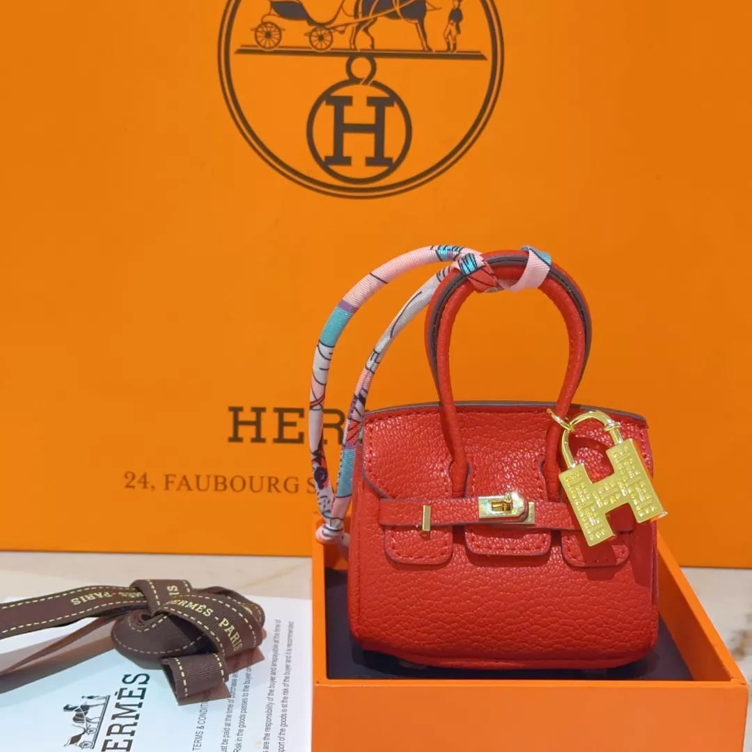 Hermes Key Holder And Bag Buckle TopPick 396
