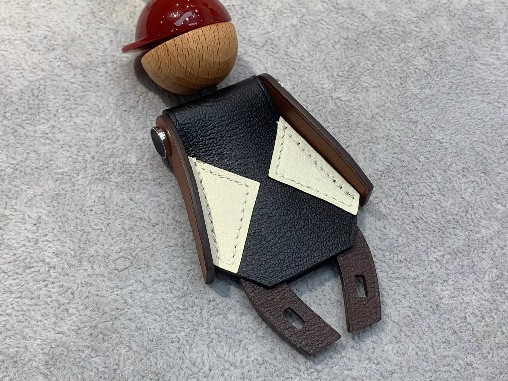 Hermes Key Holder And Bag Buckle Trendsetting 4675