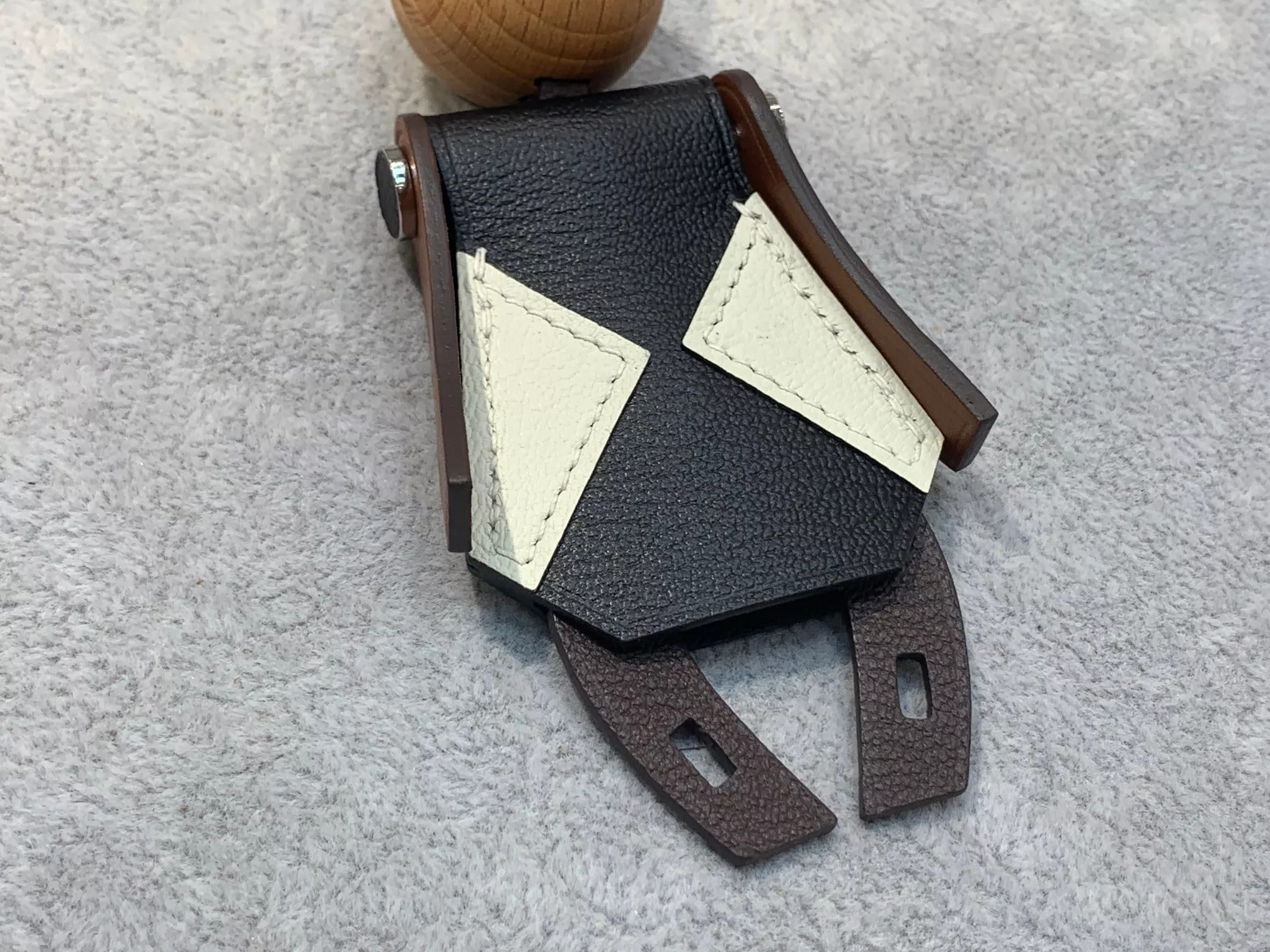 Hermes Key Holder And Bag Buckle Trendsetting 4675