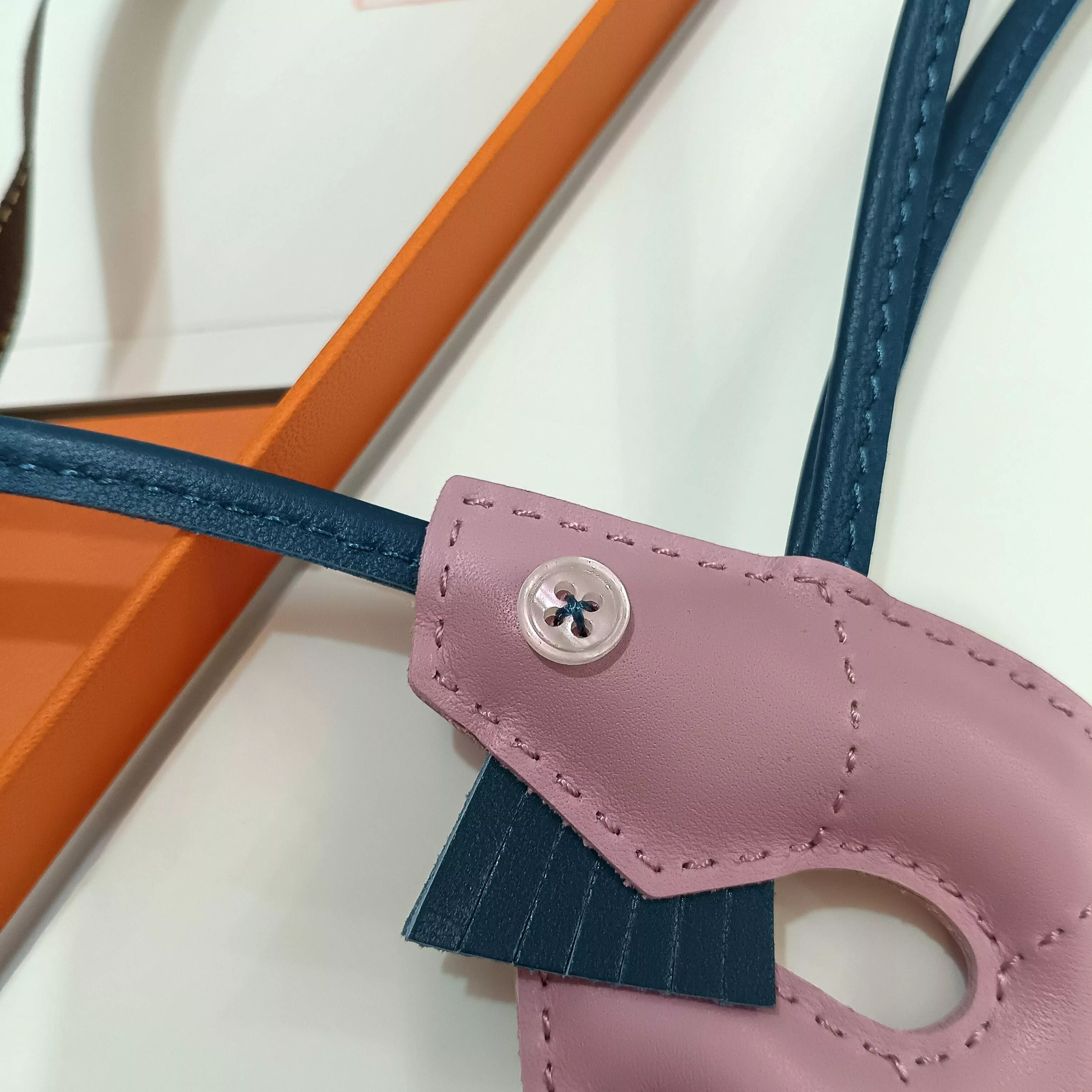 Hermes Key Holder And Bag Buckle Versatile 789