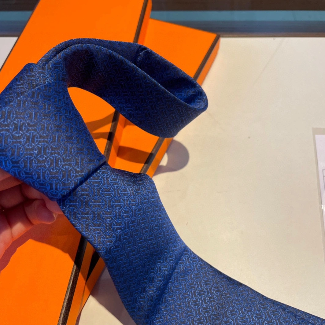 Hermes Necktie For Men Comfortable 1981