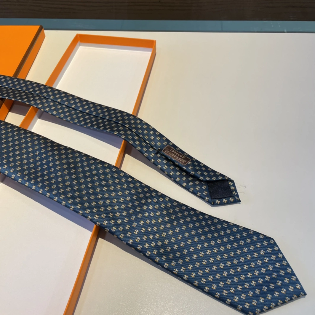 Hermes Necktie For Men Compact 962