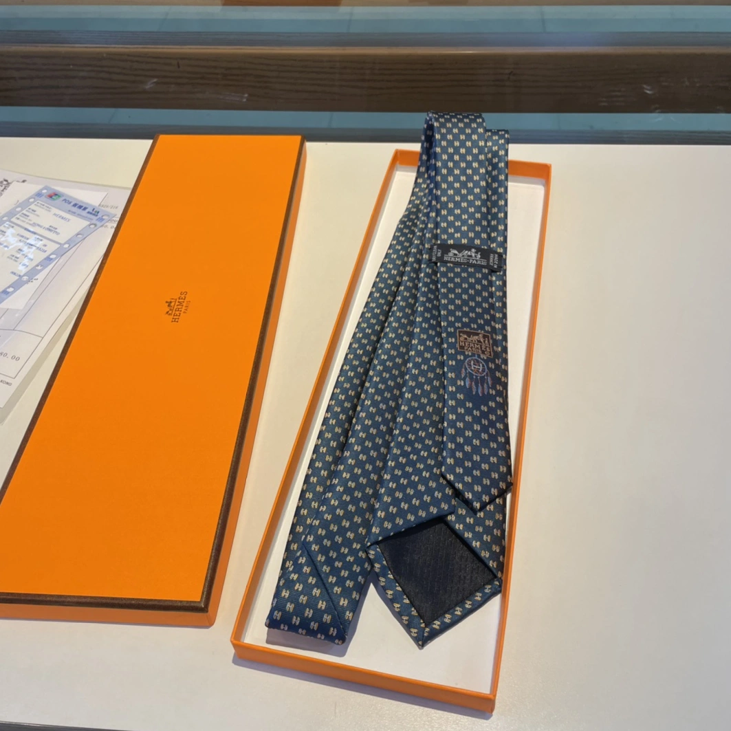Hermes Necktie For Men Compact 962