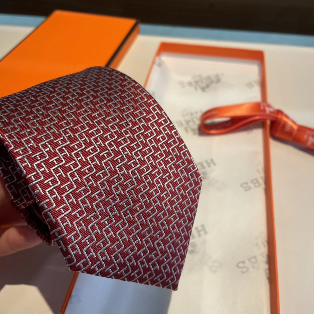 Hermes Necktie For Men Elegant 2408