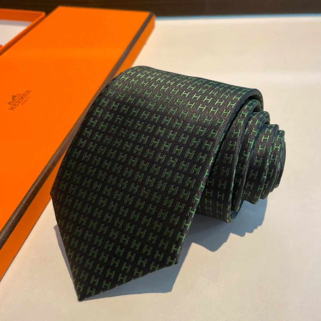 Hermes Necktie For Men Flexible 4897