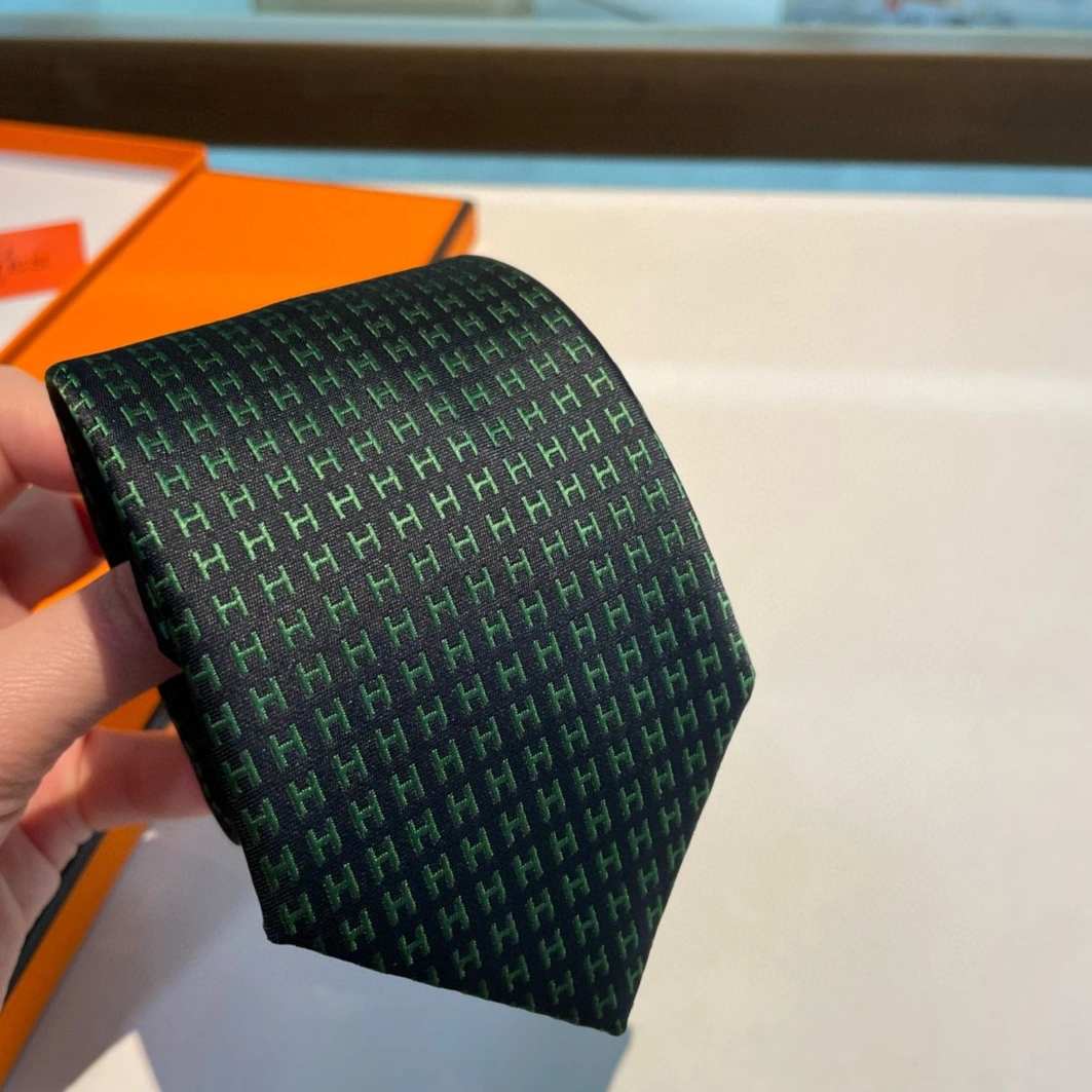 Hermes Necktie For Men Flexible 4897