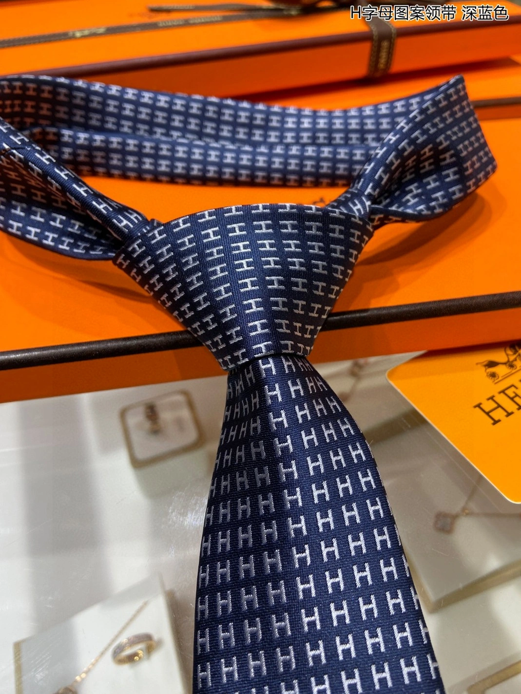 Hermes Necktie For Men Functional 7786