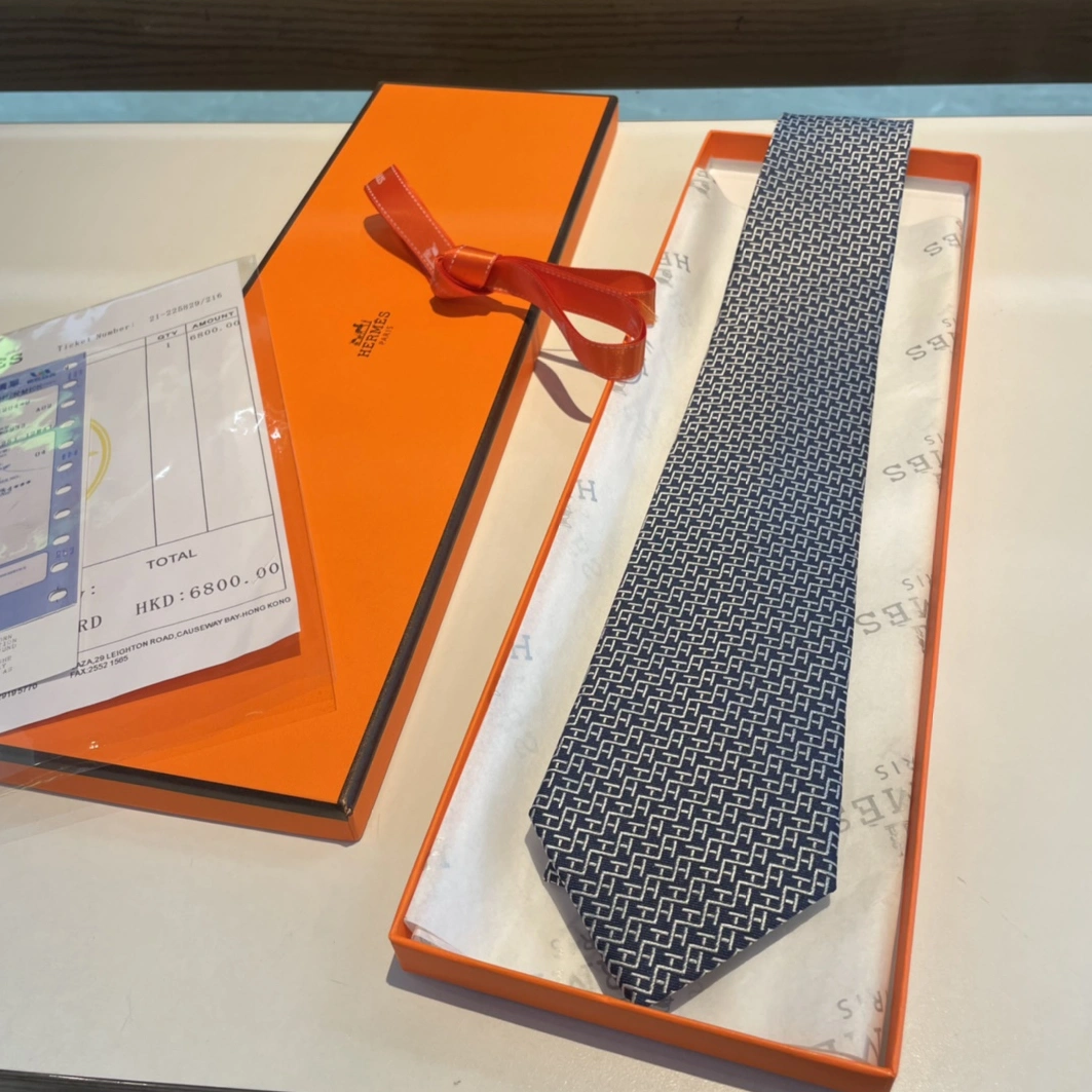 Hermes Necktie For Men Functional 8552
