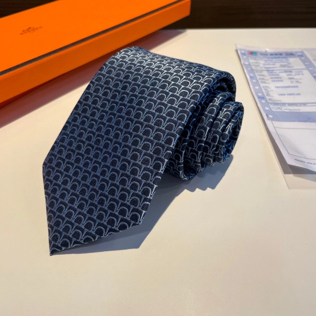 Hermes Necktie For Men Functional 9612