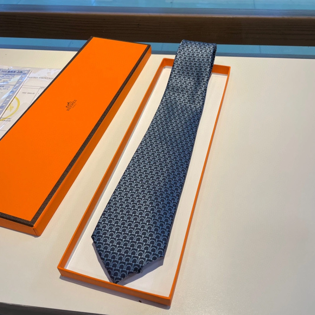 Hermes Necktie For Men Functional 9612