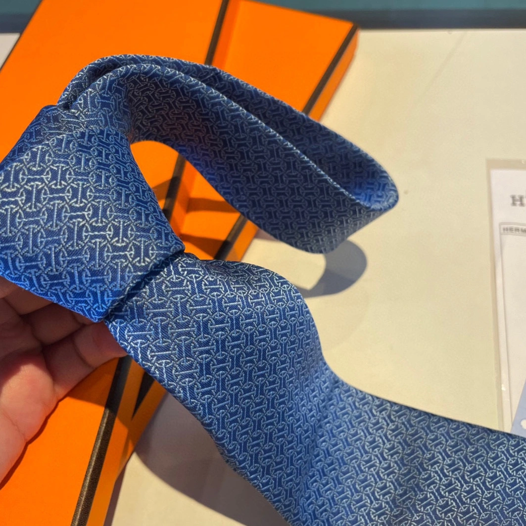 Hermes Necktie For Men Modern 3877