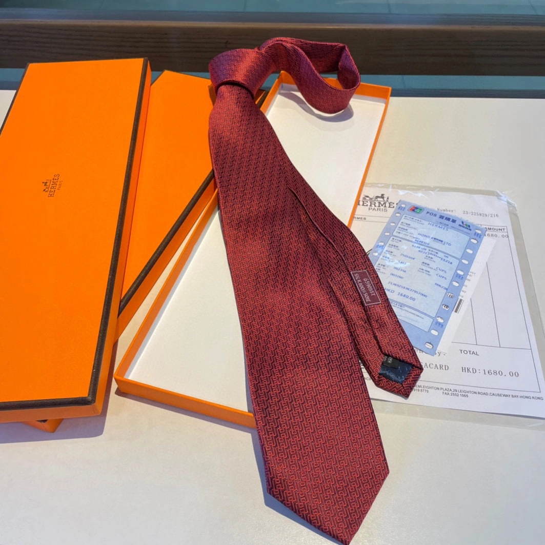 Hermes Necktie For Men Sleek 3252