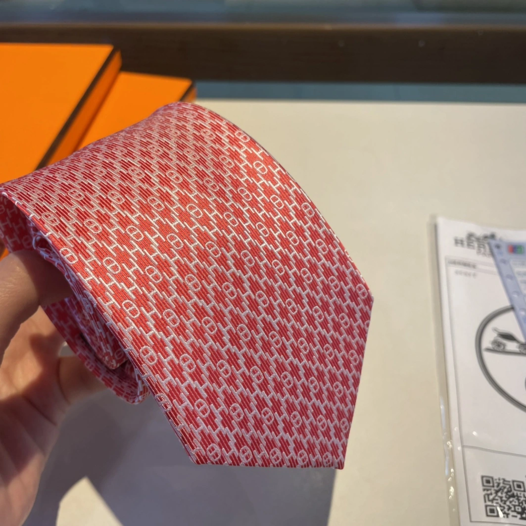 Hermes Necktie For Men Sleek 9620