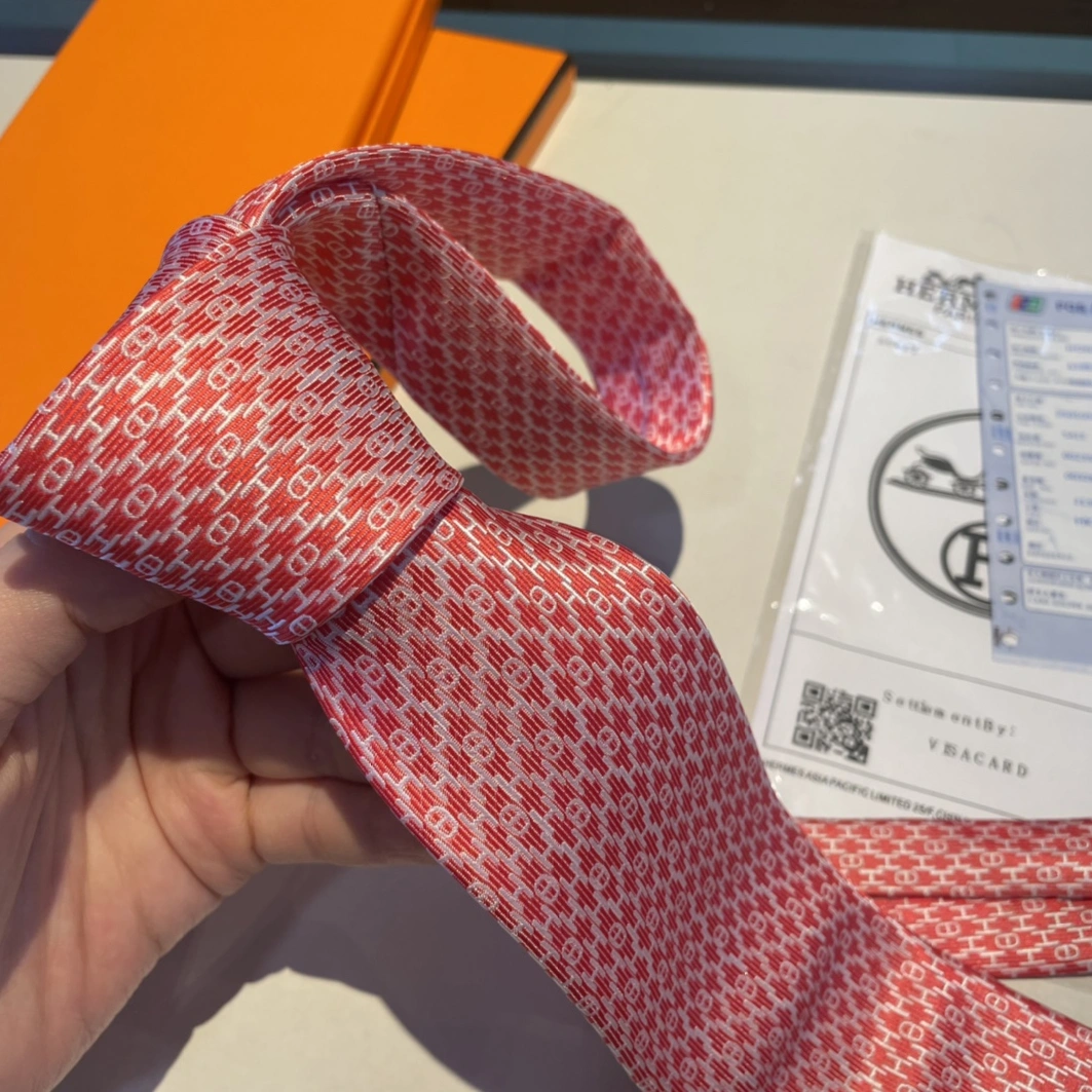 Hermes Necktie For Men Sleek 9620