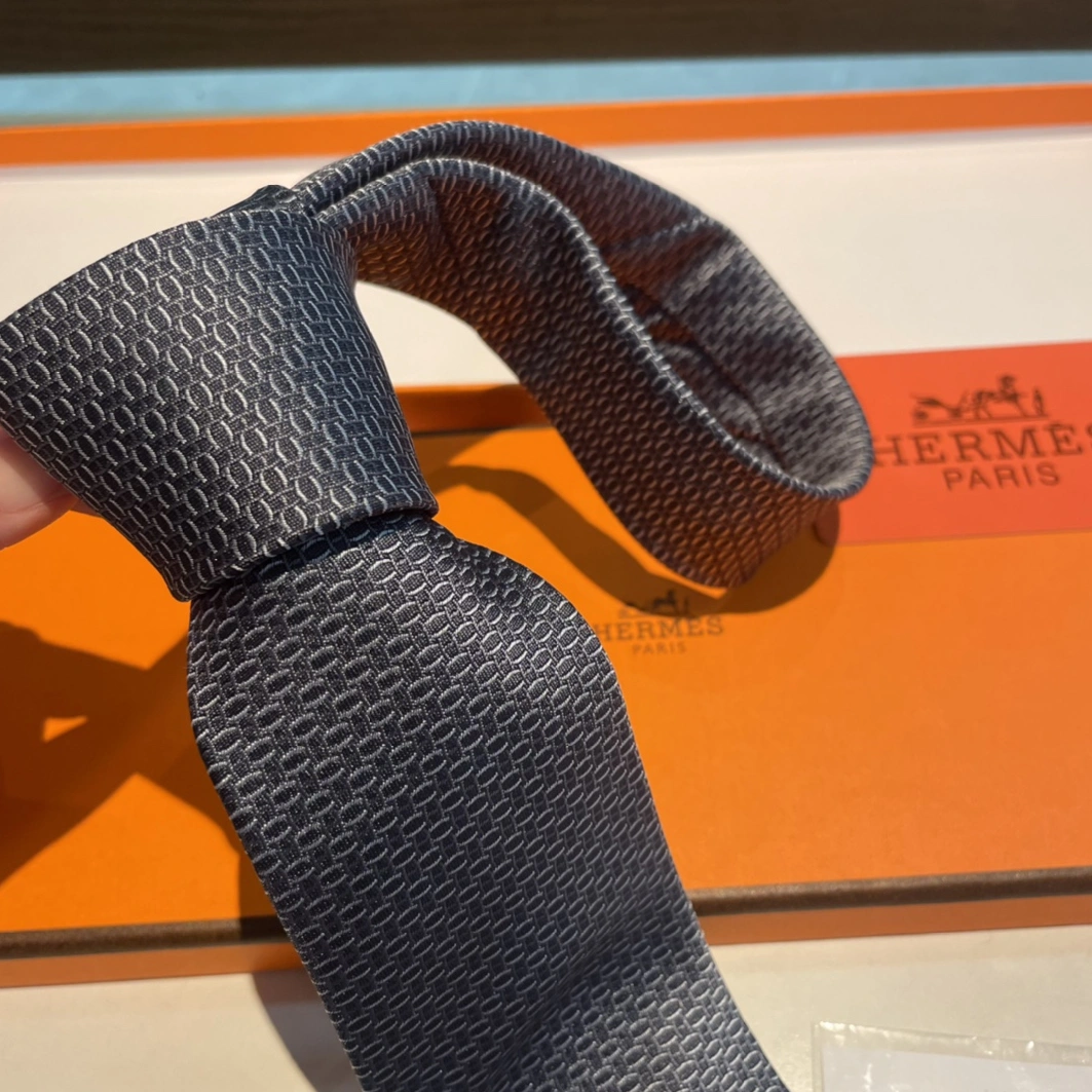 Hermes Necktie For Men Sophisticated 7561