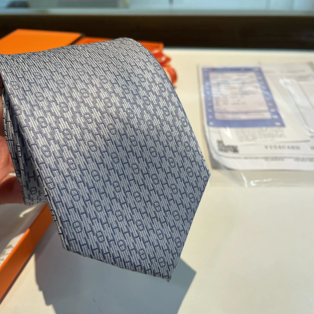 Hermes Necktie For Men Timeless 5771