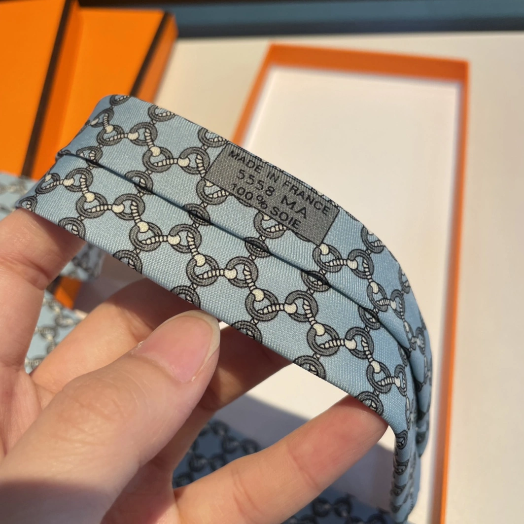 Hermes Necktie For Men Versatile 542