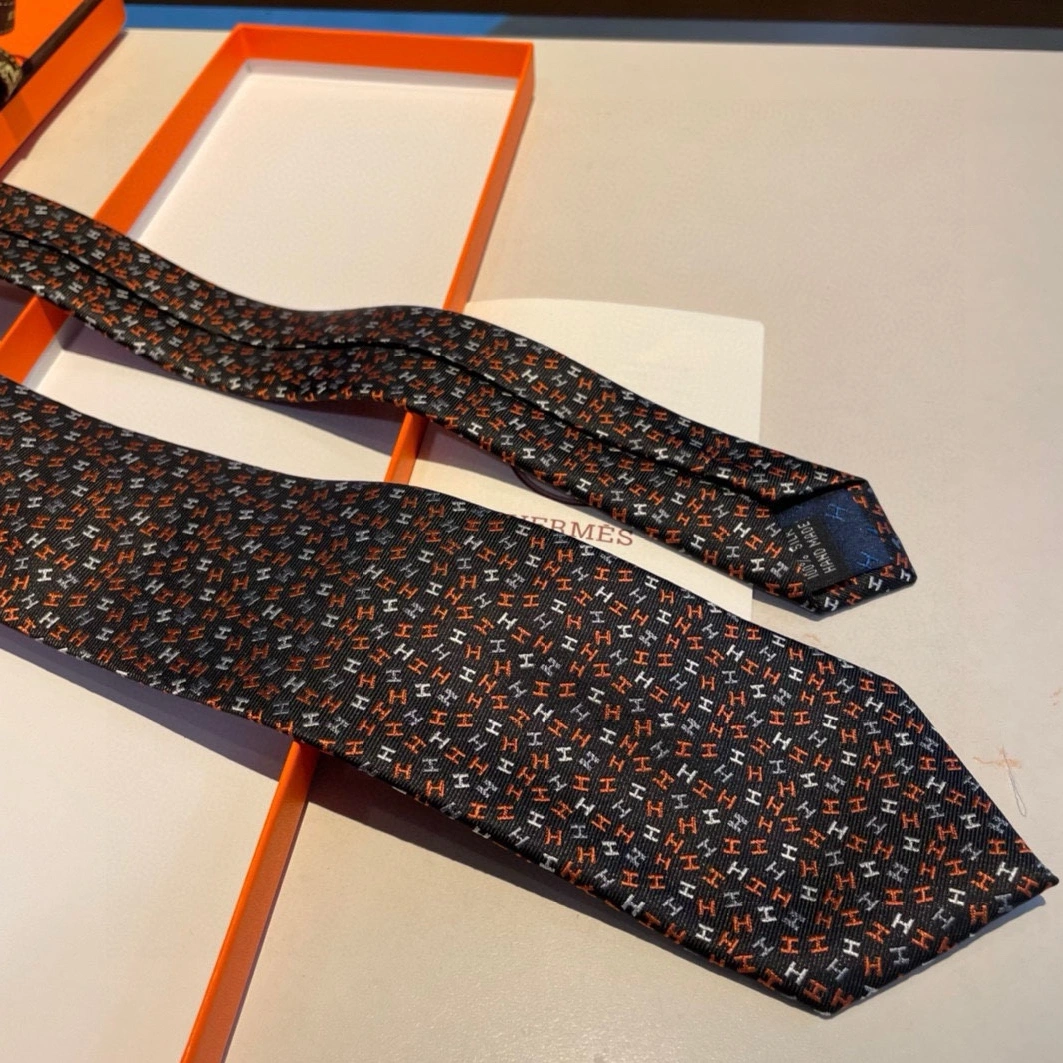 Hermes Necktie For Men Vibrant 469