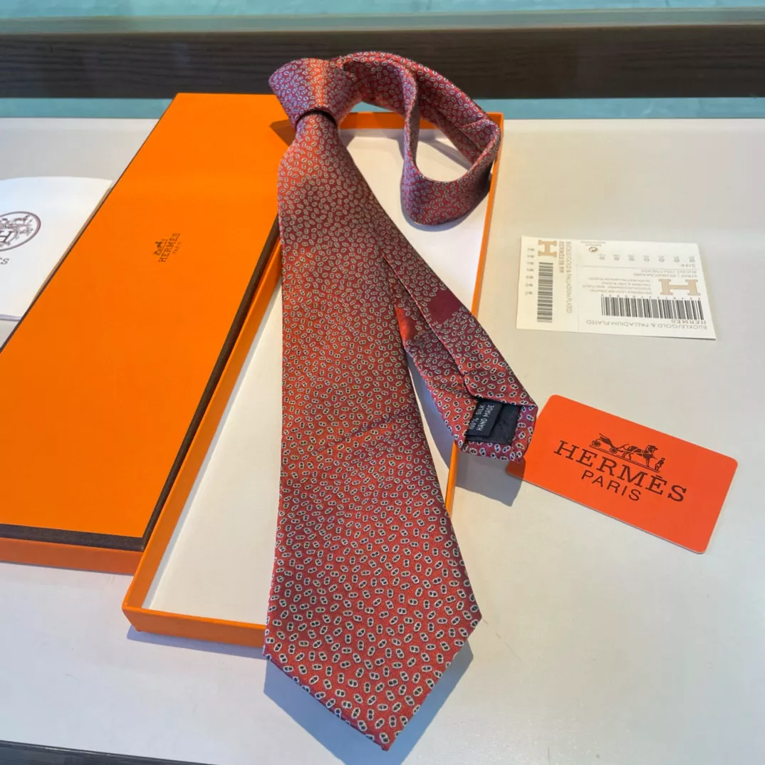 Hermes Necktie Sleek 7367