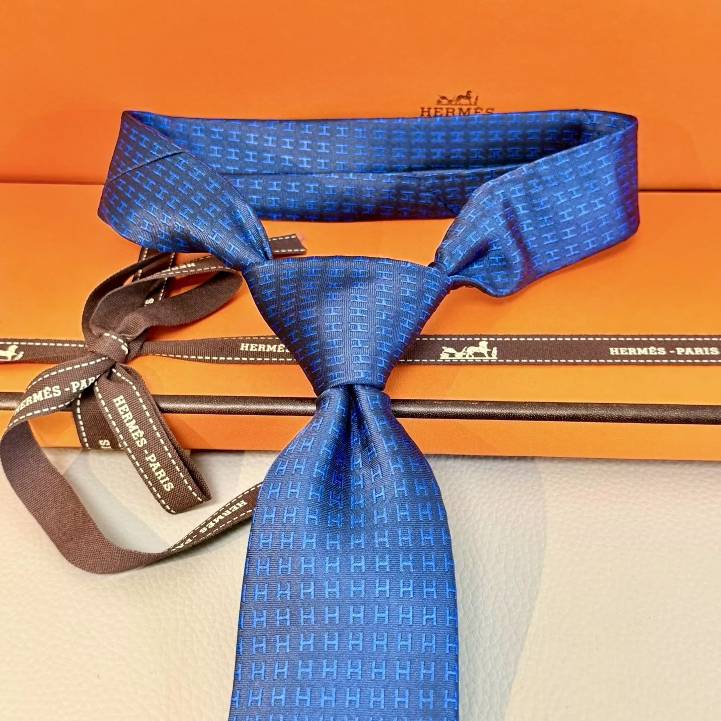 Hermes Necktie Vibrant 2537