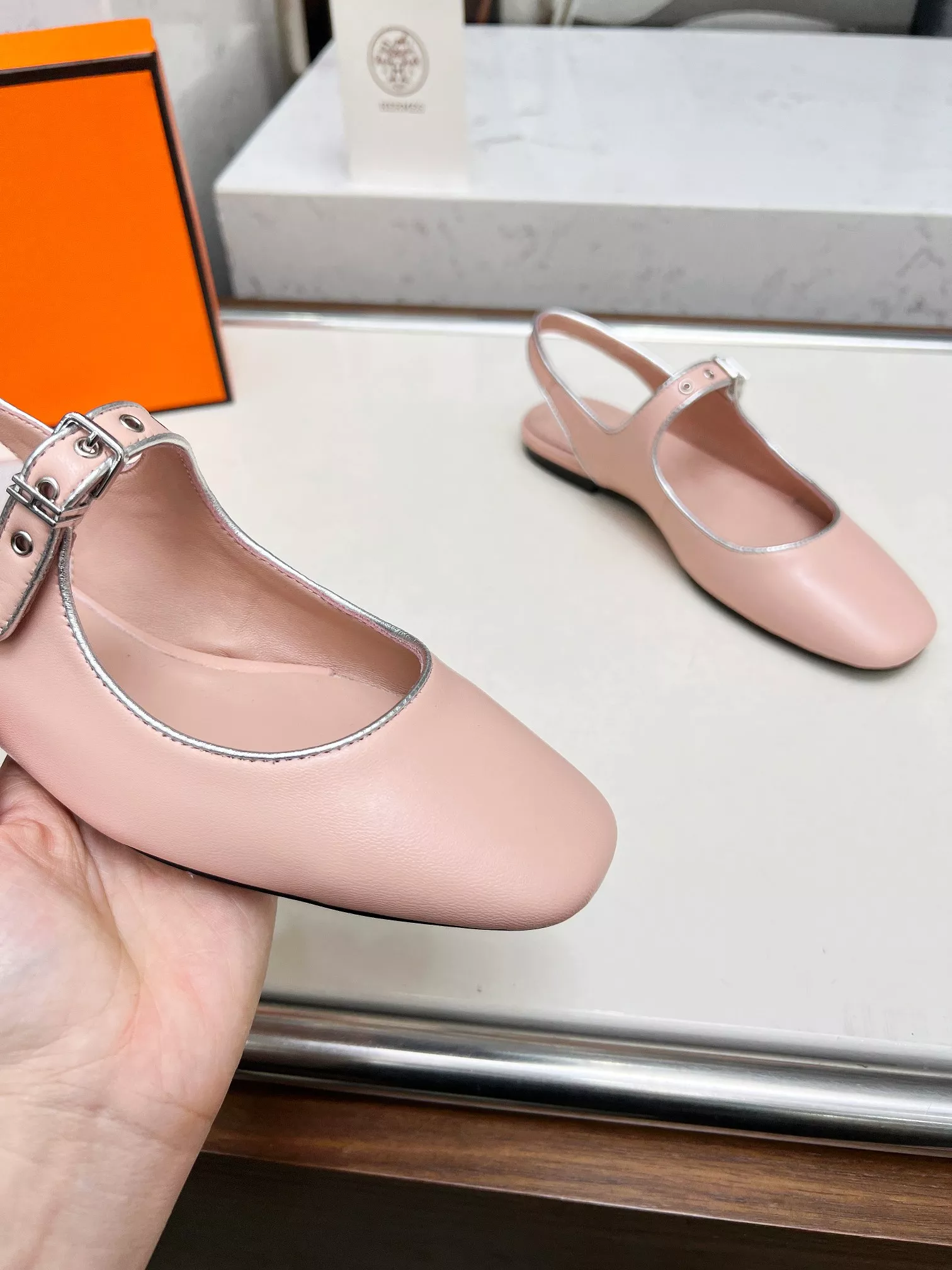 Hermes Sandal For Women Classic 1544