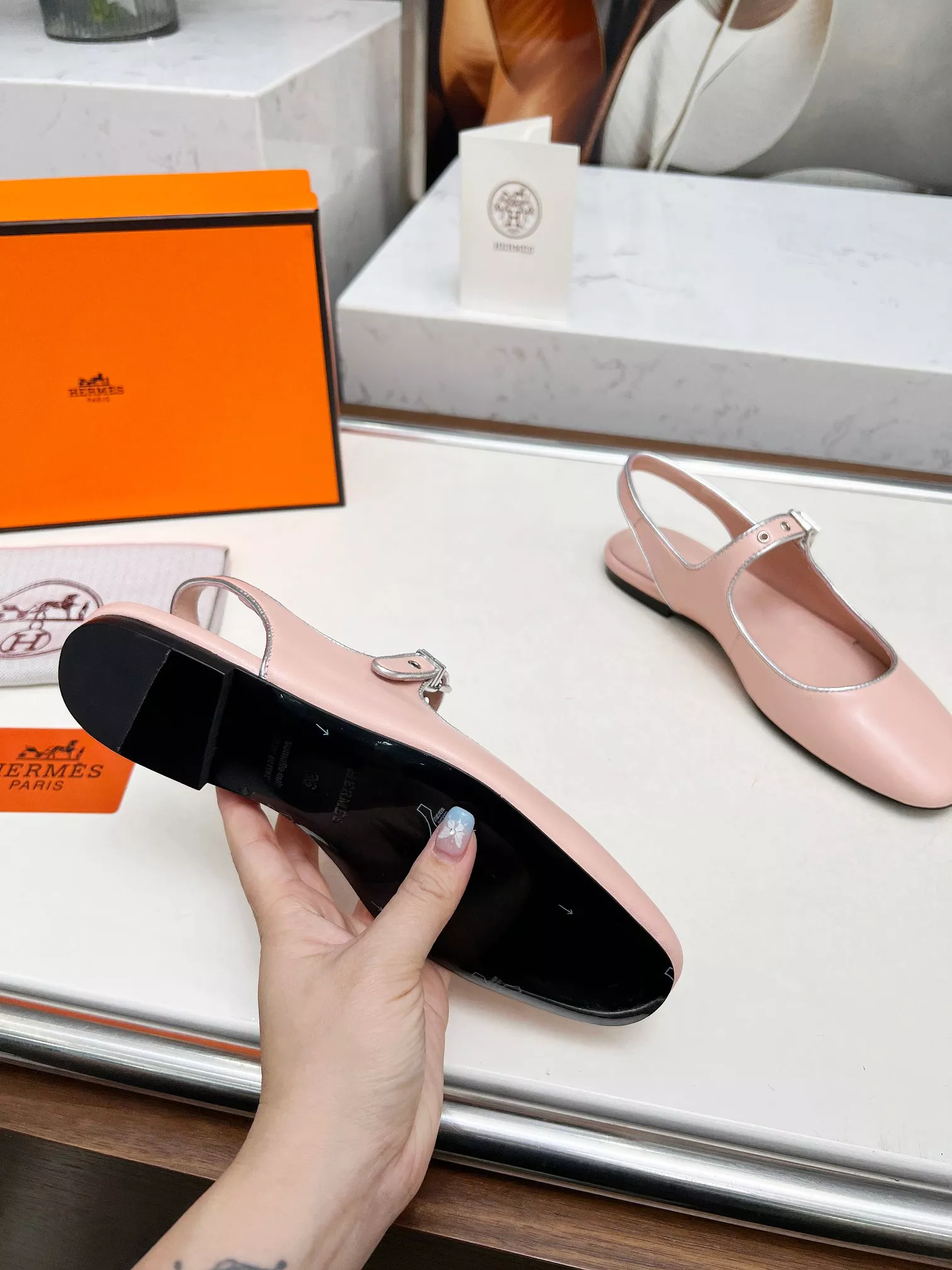 Hermes Sandal For Women Classic 1544