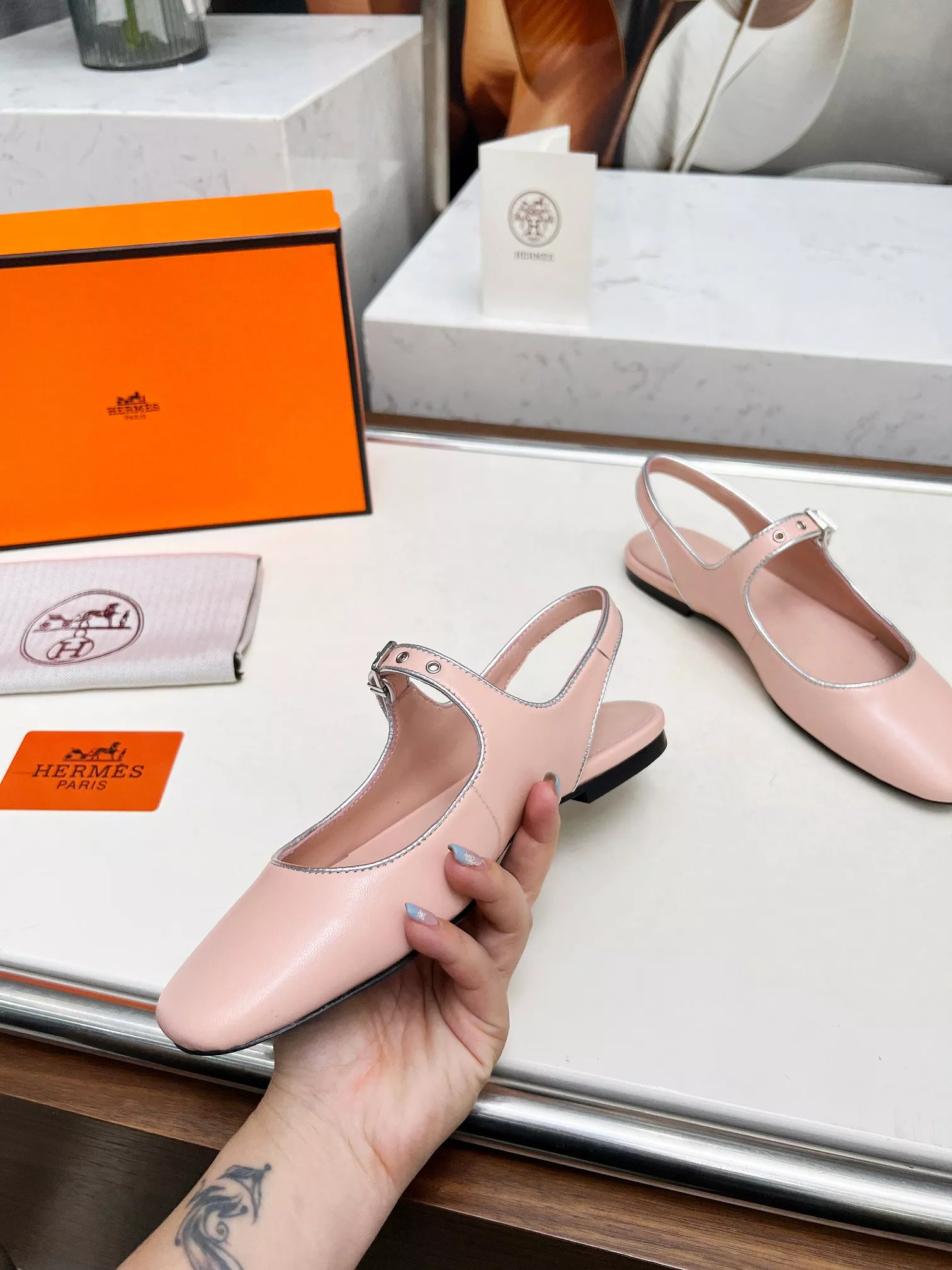 Hermes Sandal For Women Classic 1544