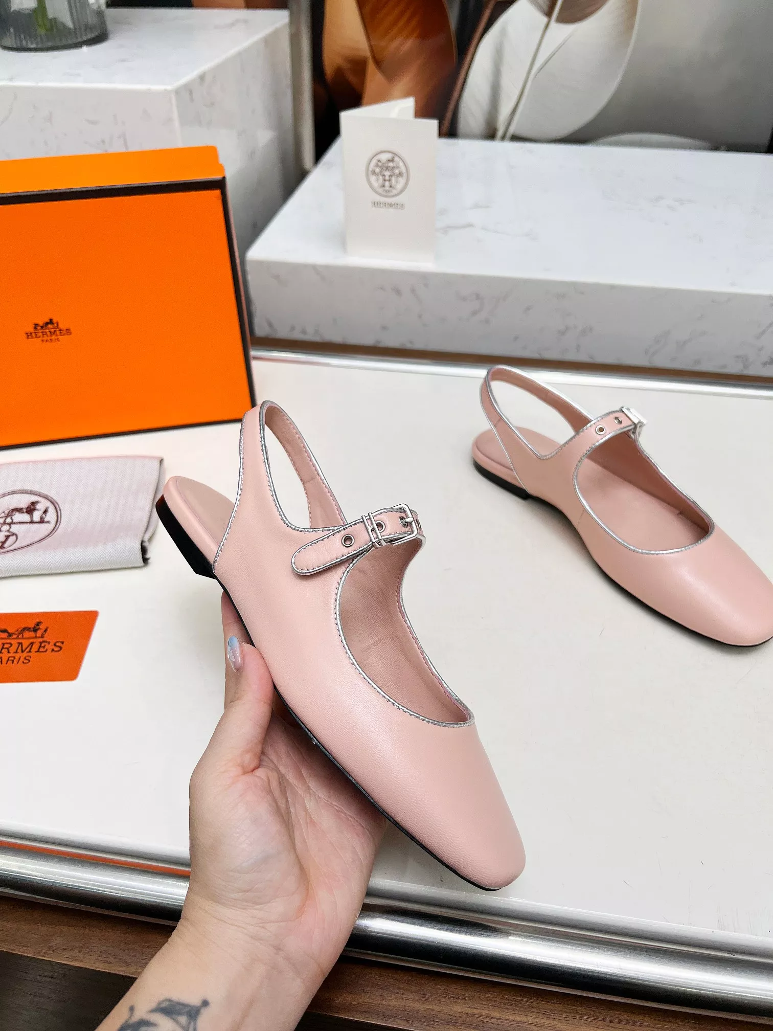 Hermes Sandal For Women Classic 1544