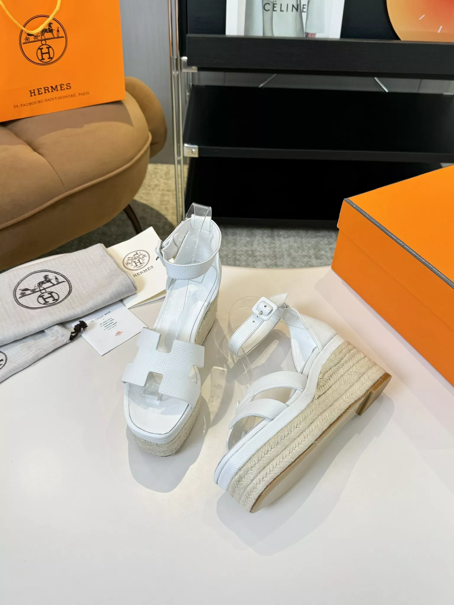 Hermes Sandal For Women StreetReady 3687