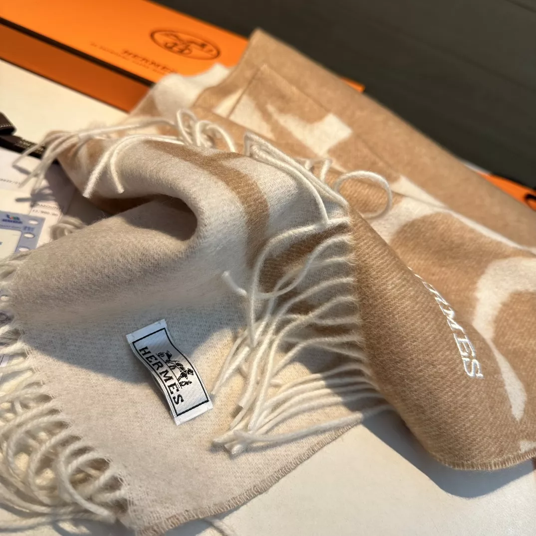 Hermes Scarf For Women DailyWear 2050