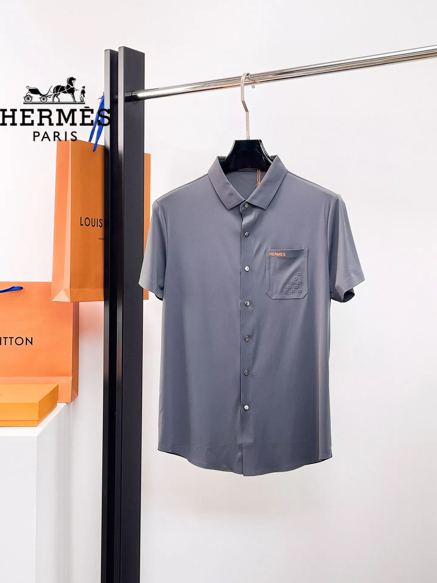 Hermes Shirts Short Sleeved For Men Comfortable 3797