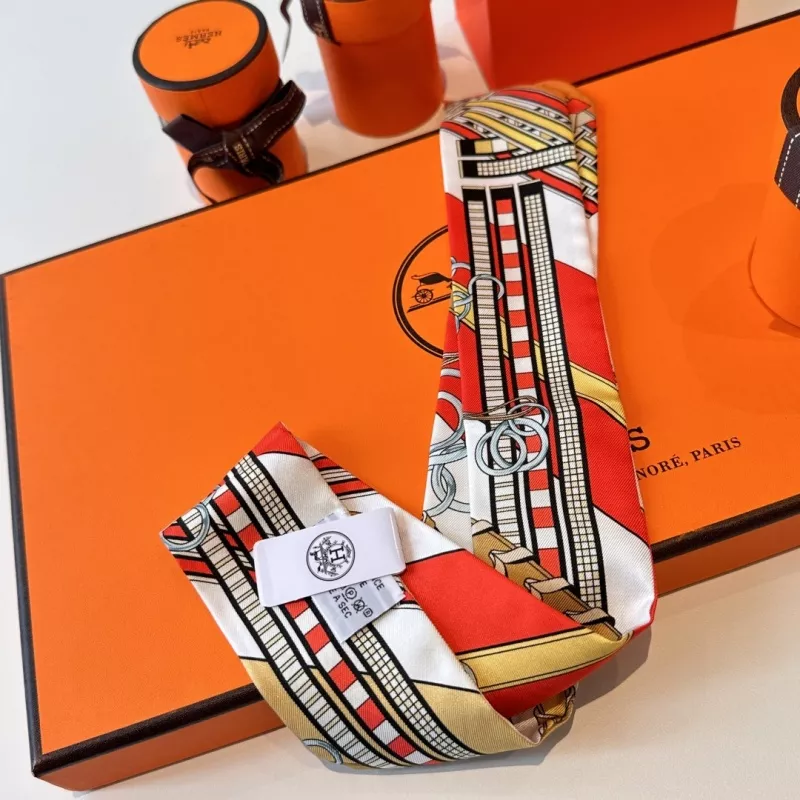Hermes Silk Scarf Compact 5416