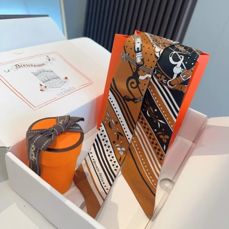 Hermes Silk Scarf EasyMatch 9177