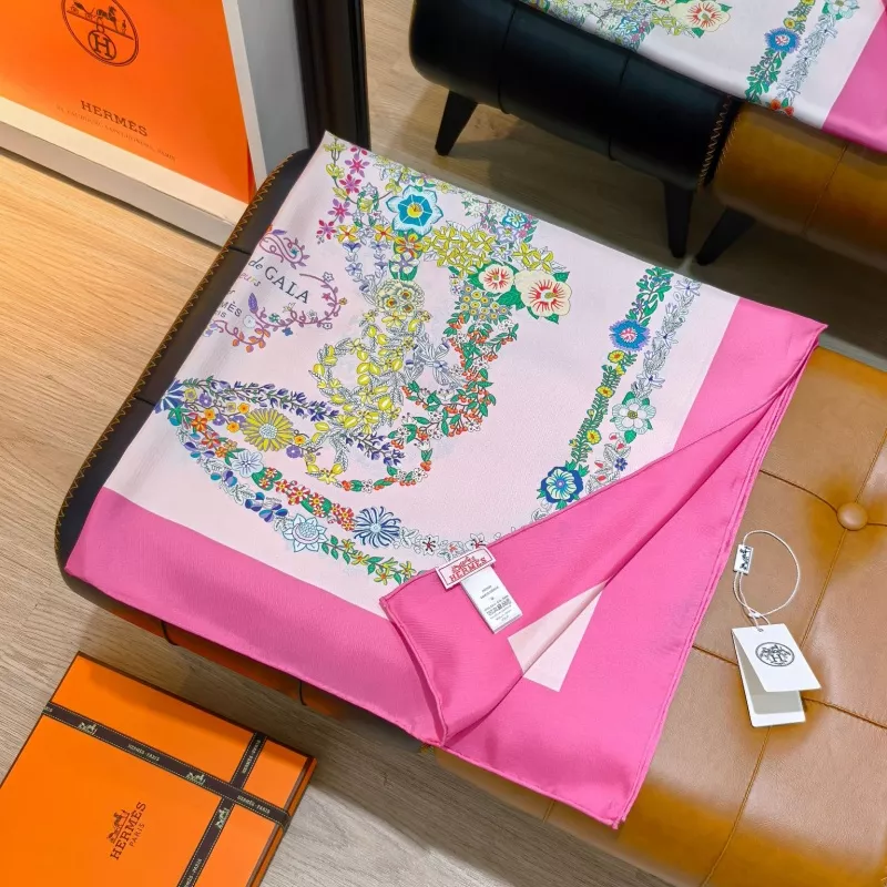 Hermes Silk Squares Popular 6781