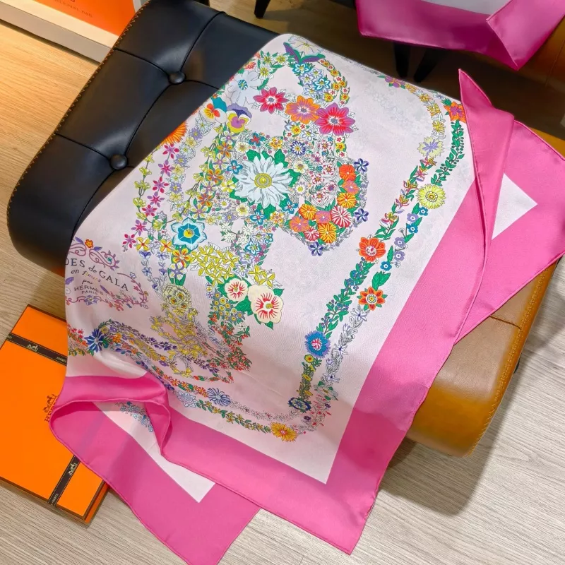 Hermes Silk Squares Popular 6781