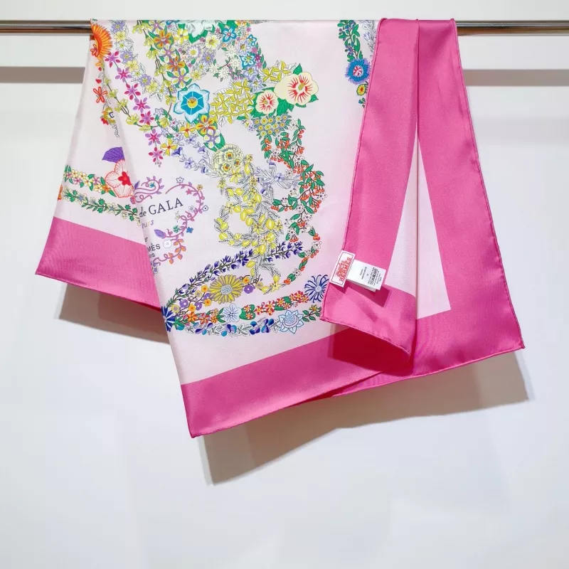 Hermes Silk Squares Popular 6781