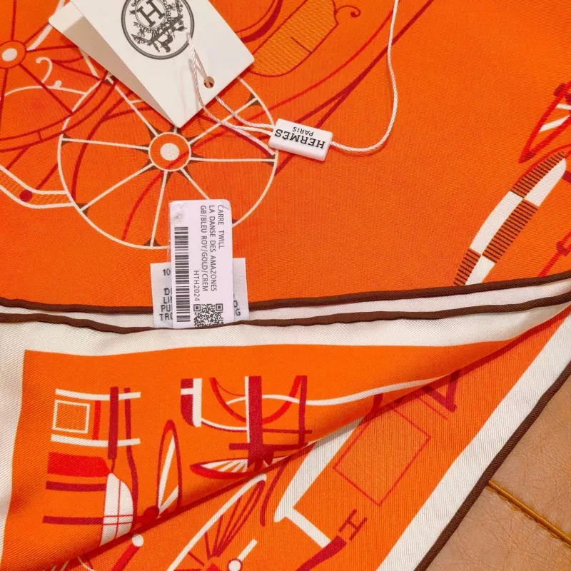 Hermes Silk Squares Resilient 5368