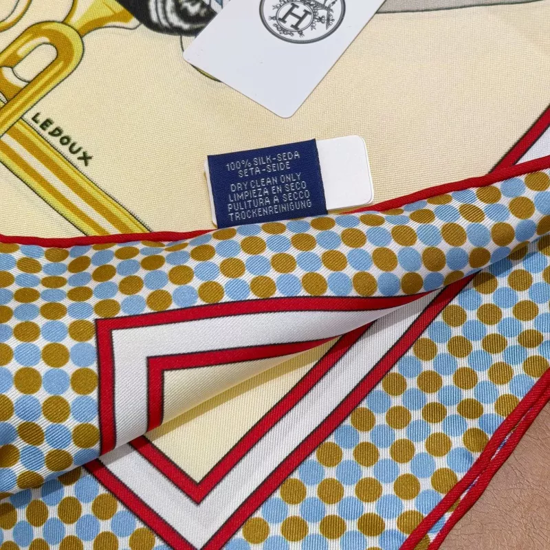 Hermes Silk Squares WellDesigned 7076
