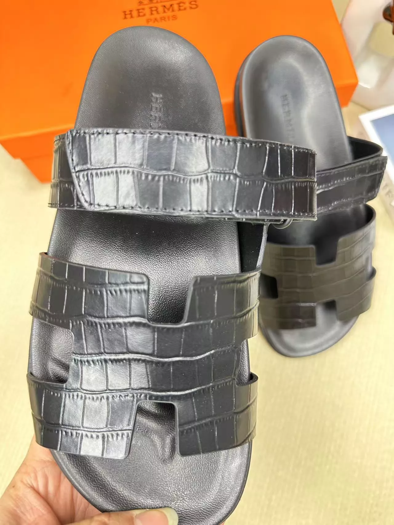 Hermes Slippers For Men Affordable 2604