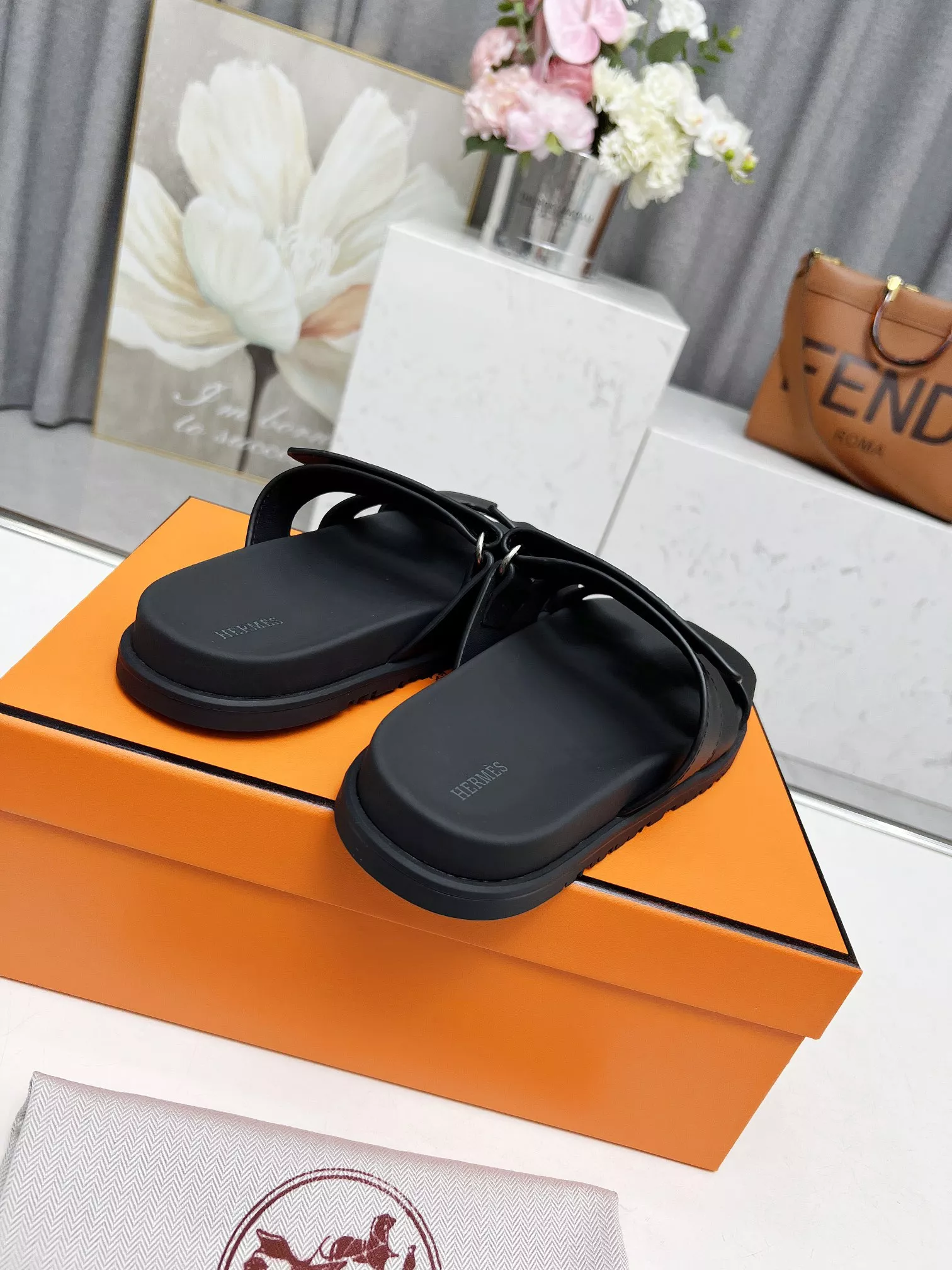Hermes Slippers For Men Affordable 3679