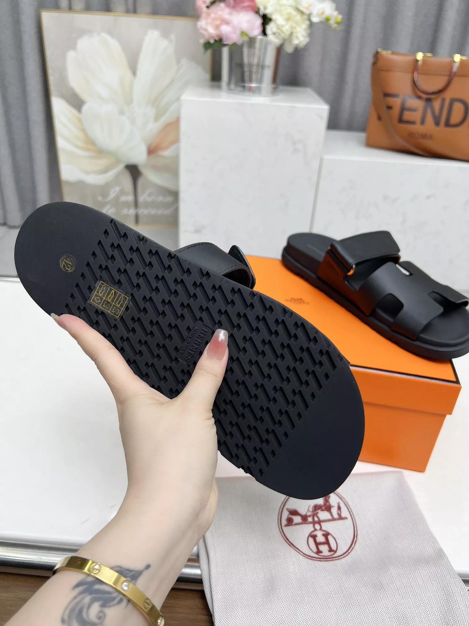 Hermes Slippers For Men Affordable 3679